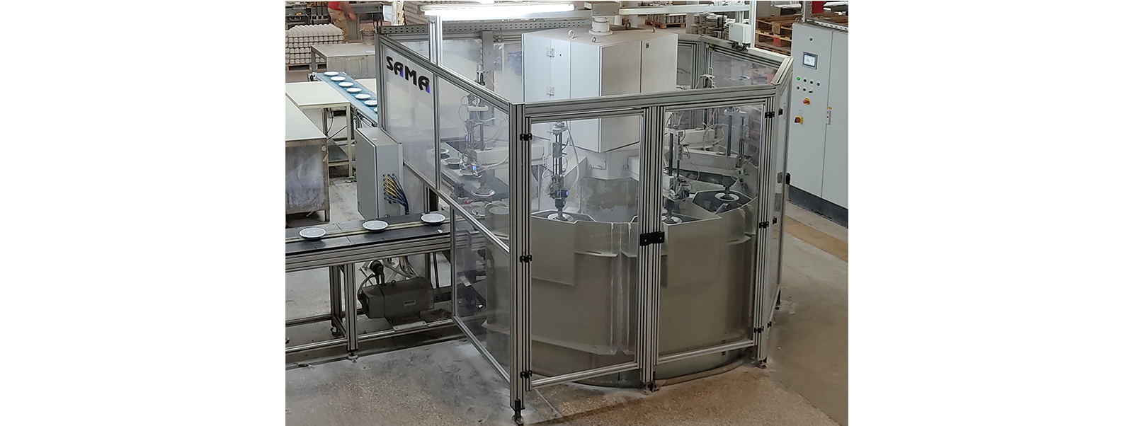 Güral Porselen escolhe a unidade de acabamento para material cozido SACMI- Sama UPM-8