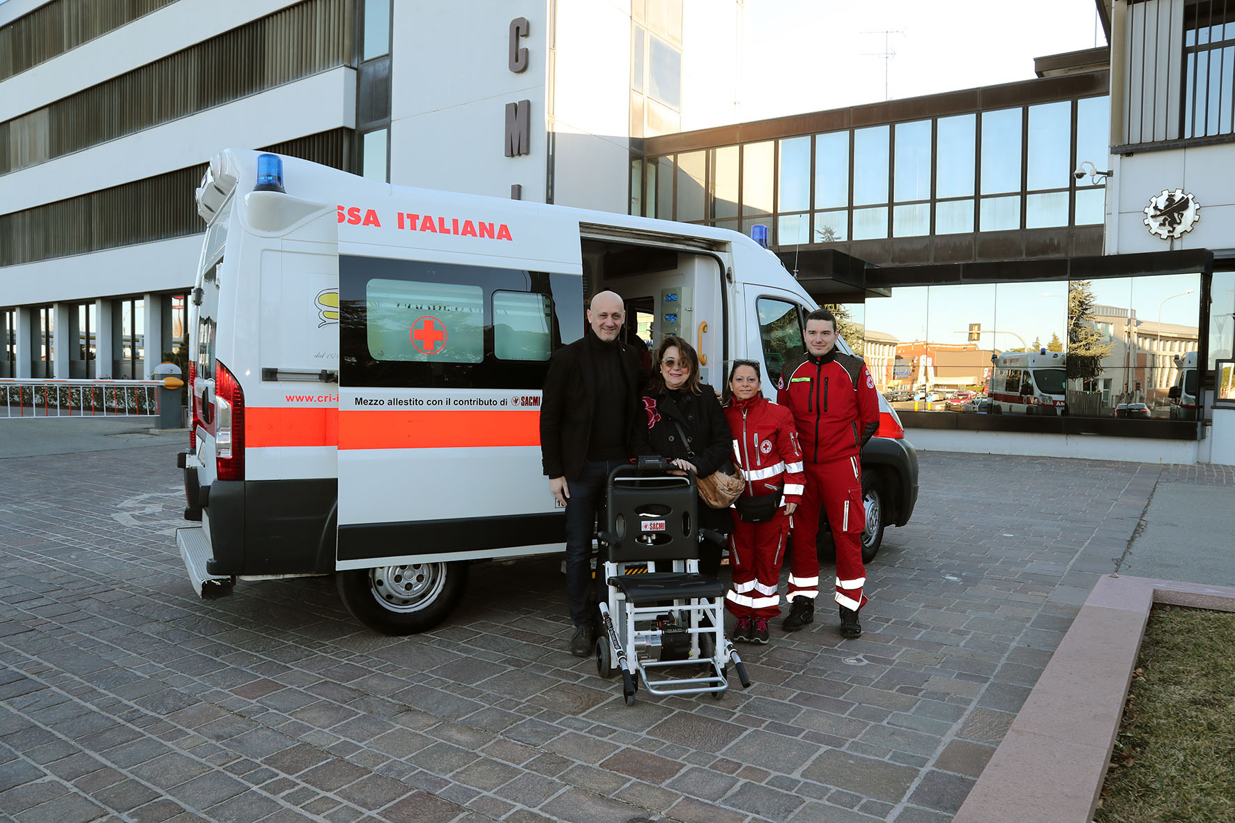 Imola Red Cross, patient transport now faster and safer thanks to Sacmi's donation